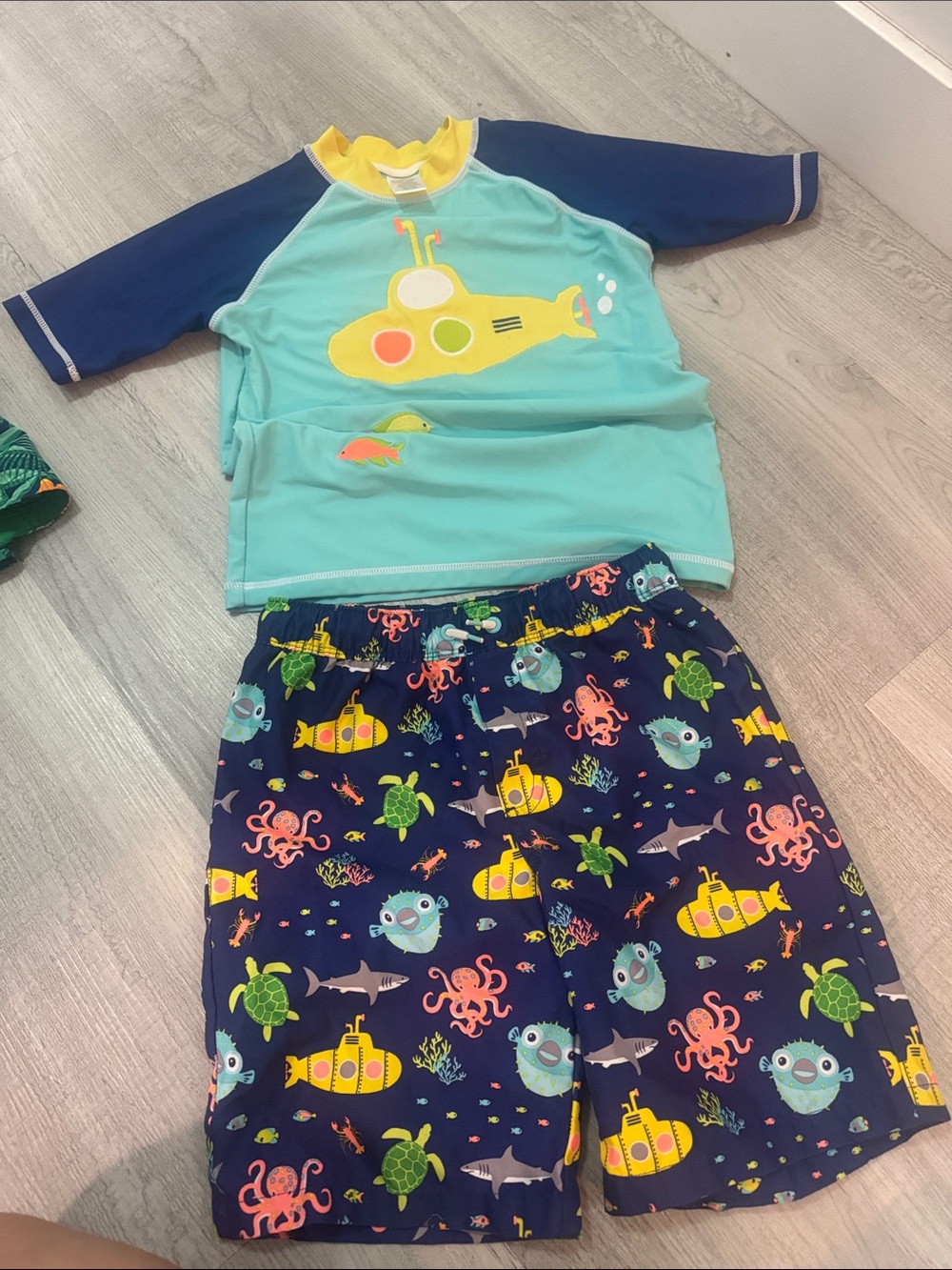 Gymboree Aqua & Navy Submarine Rashguard Swim Set